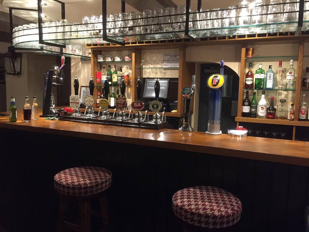 The Coach And Horses Inn Chepstow Exterior photo